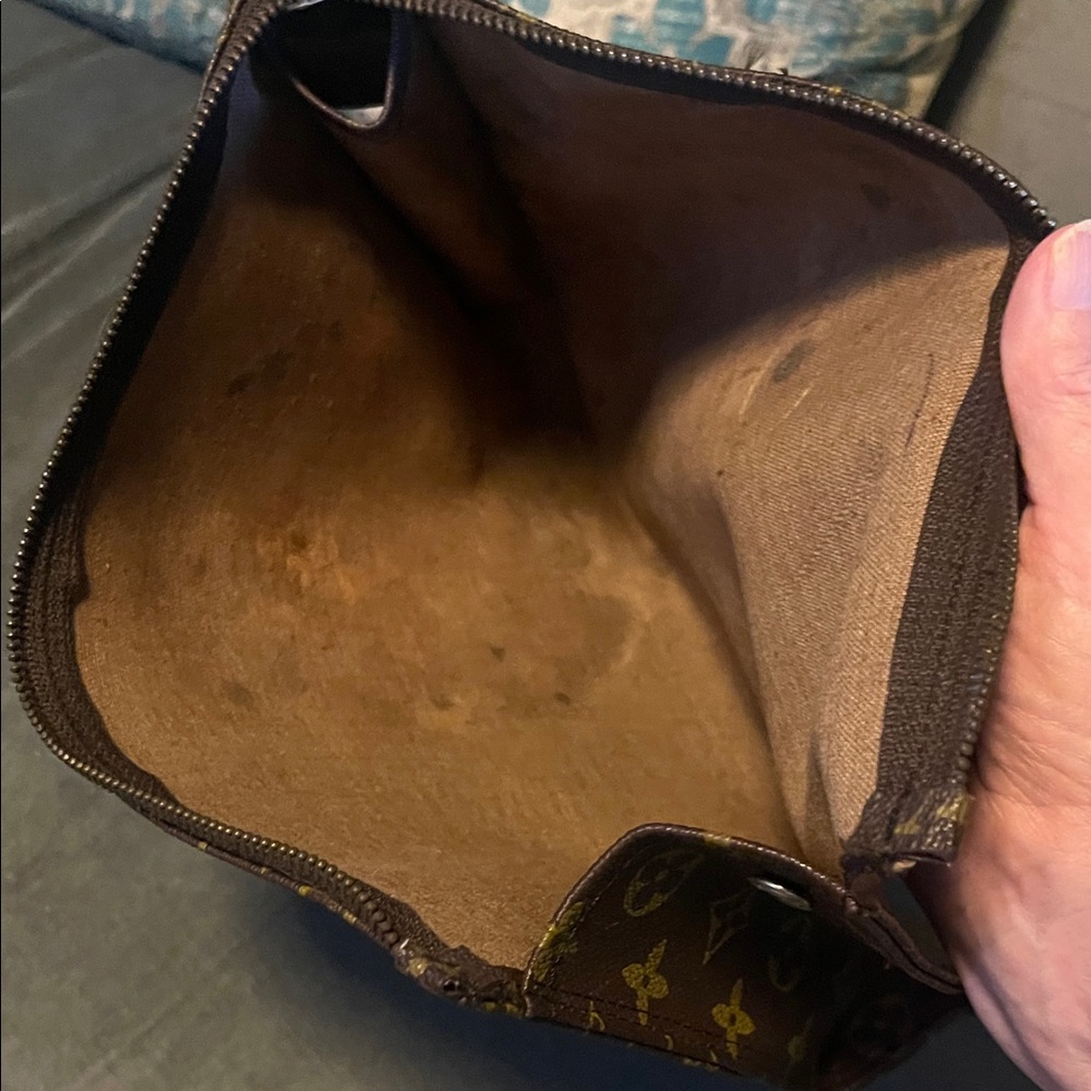 Louis Vuitton Monogram Toiletry Bag in Brown and Gold - Picture 6 of 8
